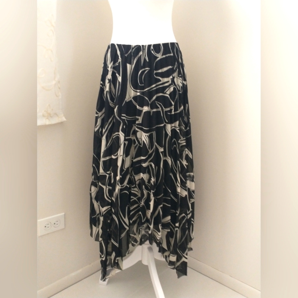 & Other Stories Los Angeles floral pleated midi skirt 4 - Picture 1 of 7